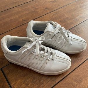 K-Swiss Classics VN Kids size 3